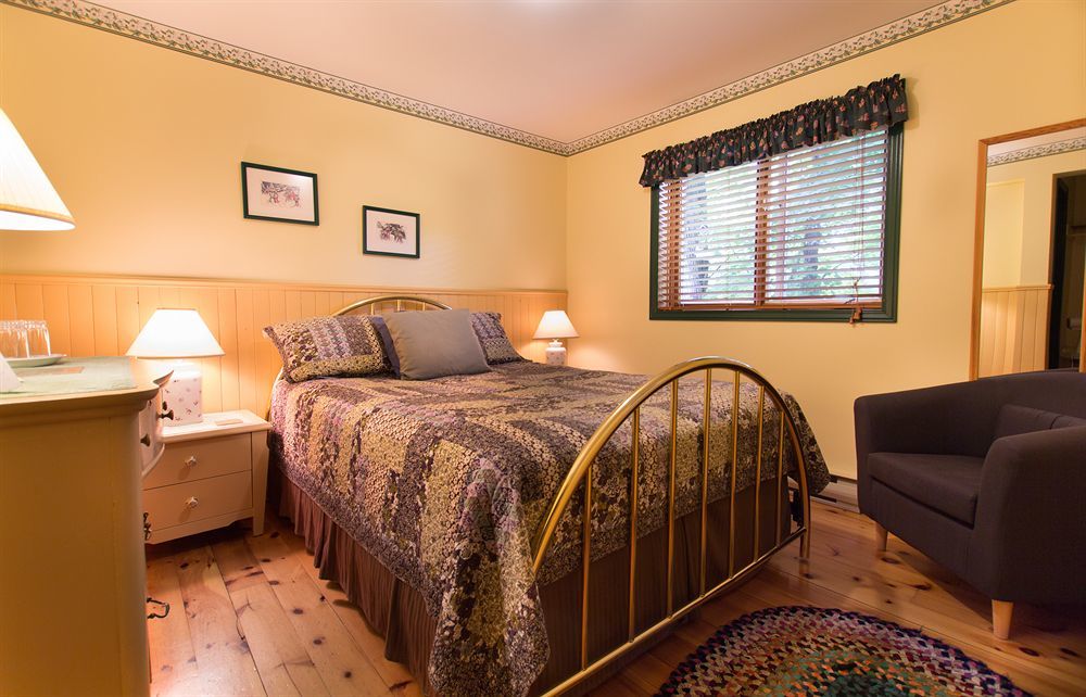 Auberge Le Lupin-Self Check-In Mont-Tremblant Exterior photo