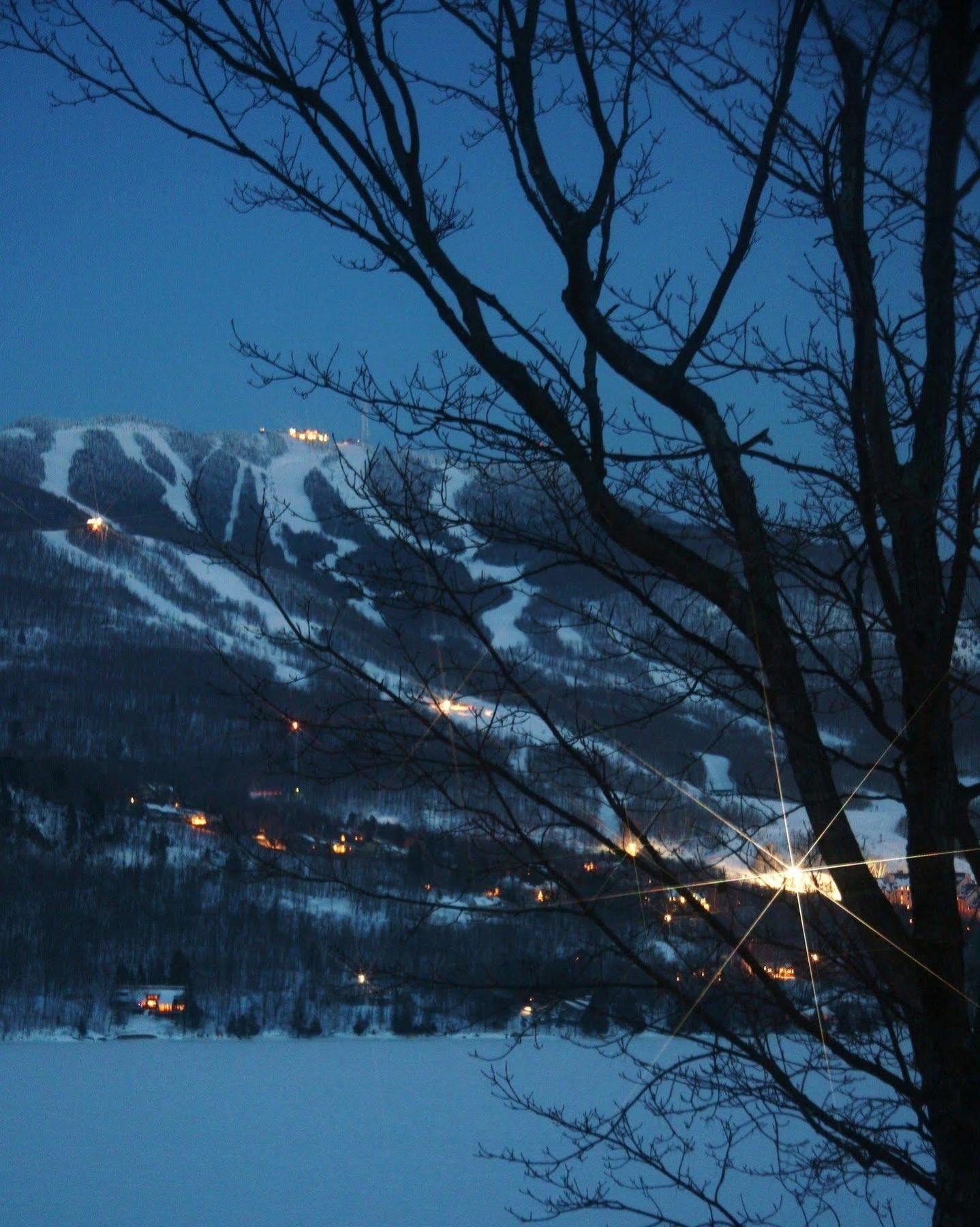 Auberge Le Lupin-Self Check-In Mont-Tremblant Exterior photo